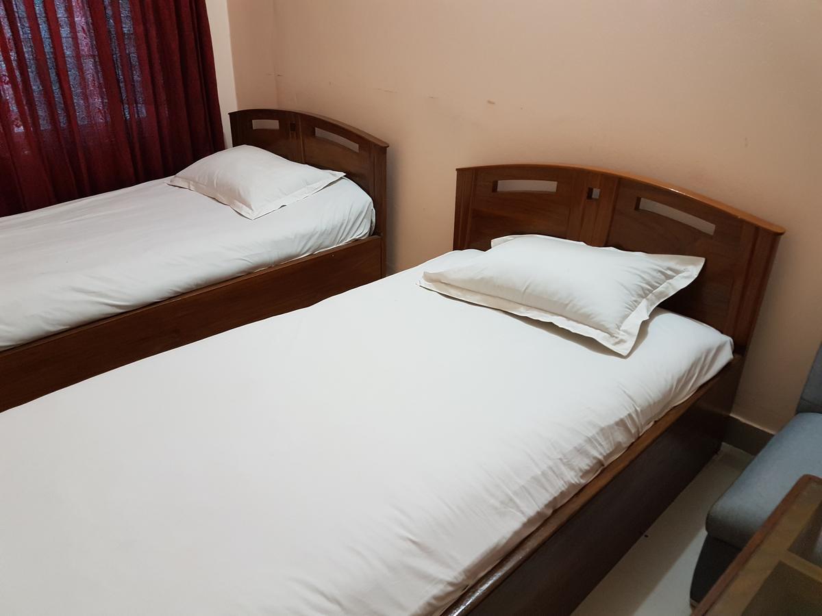 Hotel Diamond Park Dakhin Kattali Εξωτερικό φωτογραφία