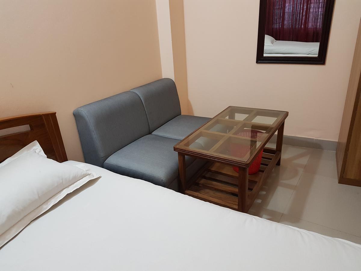 Hotel Diamond Park Dakhin Kattali Εξωτερικό φωτογραφία
